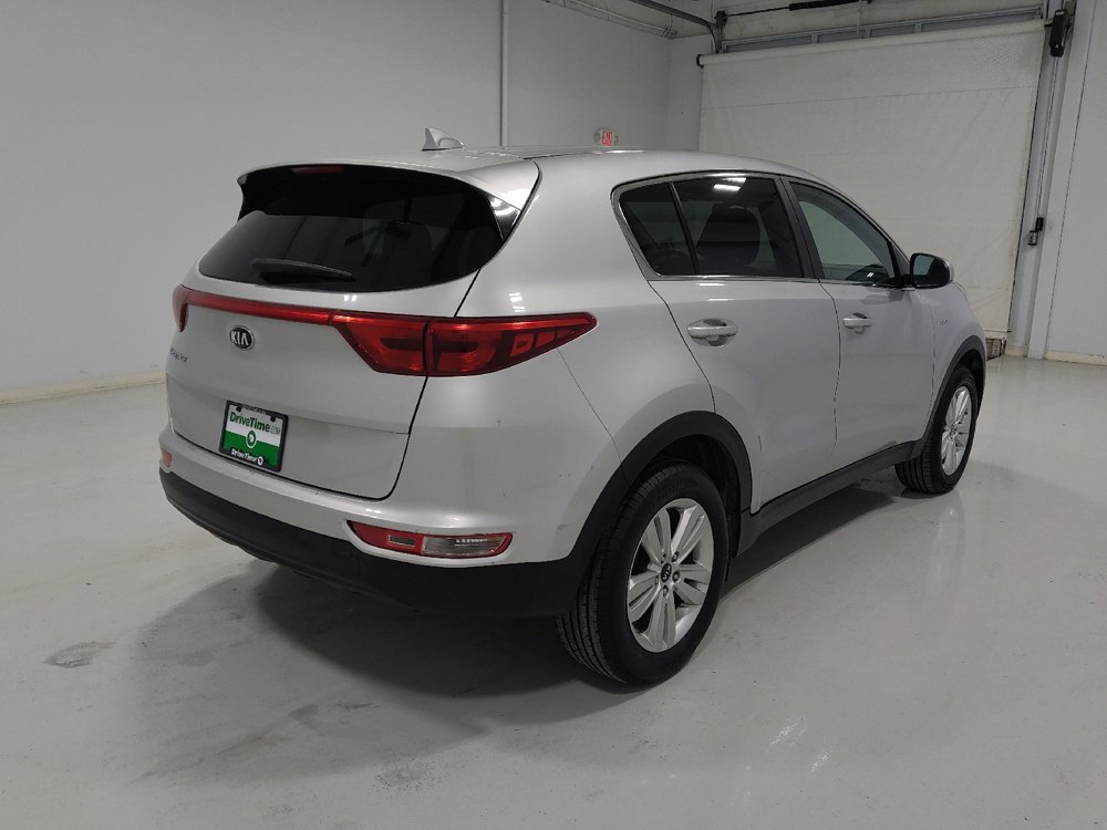Used 2019 Kia Sportage LX image 9