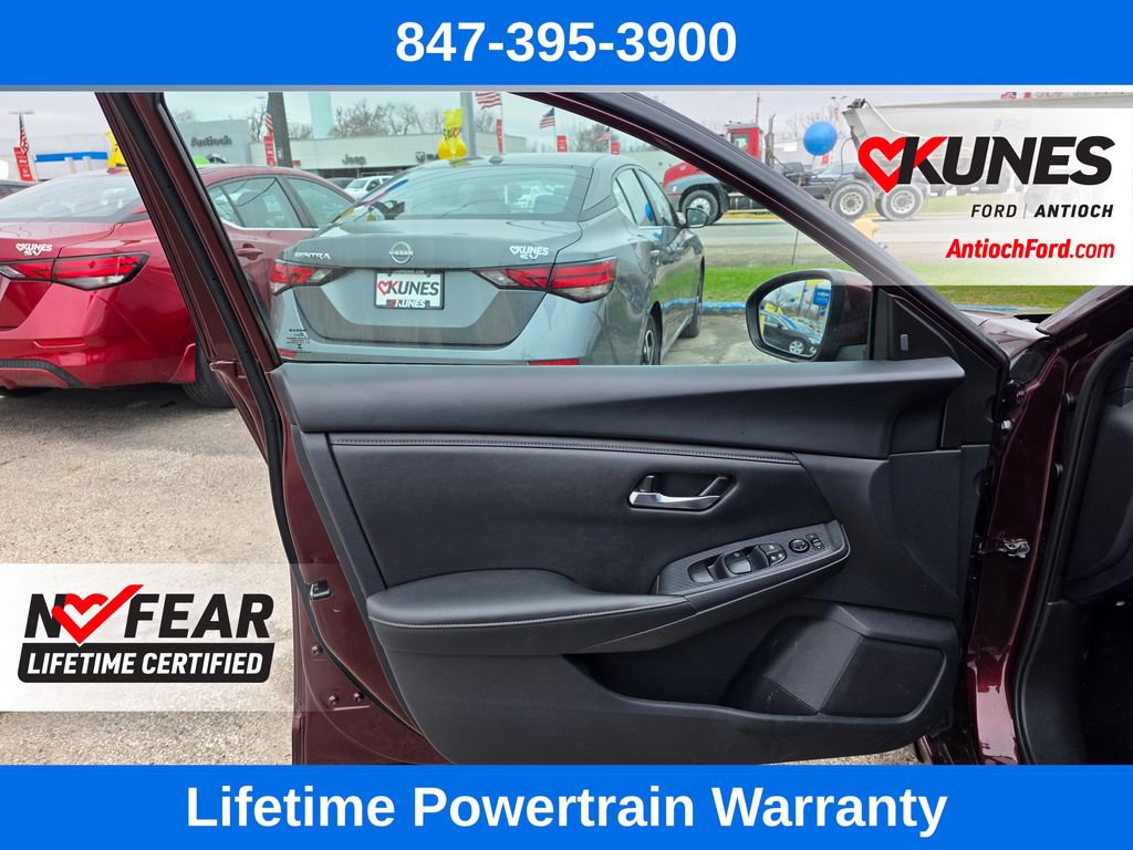 Used 2024 Nissan Sentra SV image 13