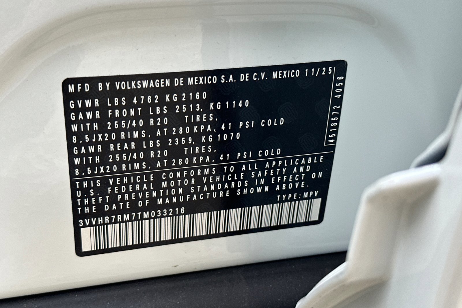 New 2026 Volkswagen Tiguan SE R-Line image 26