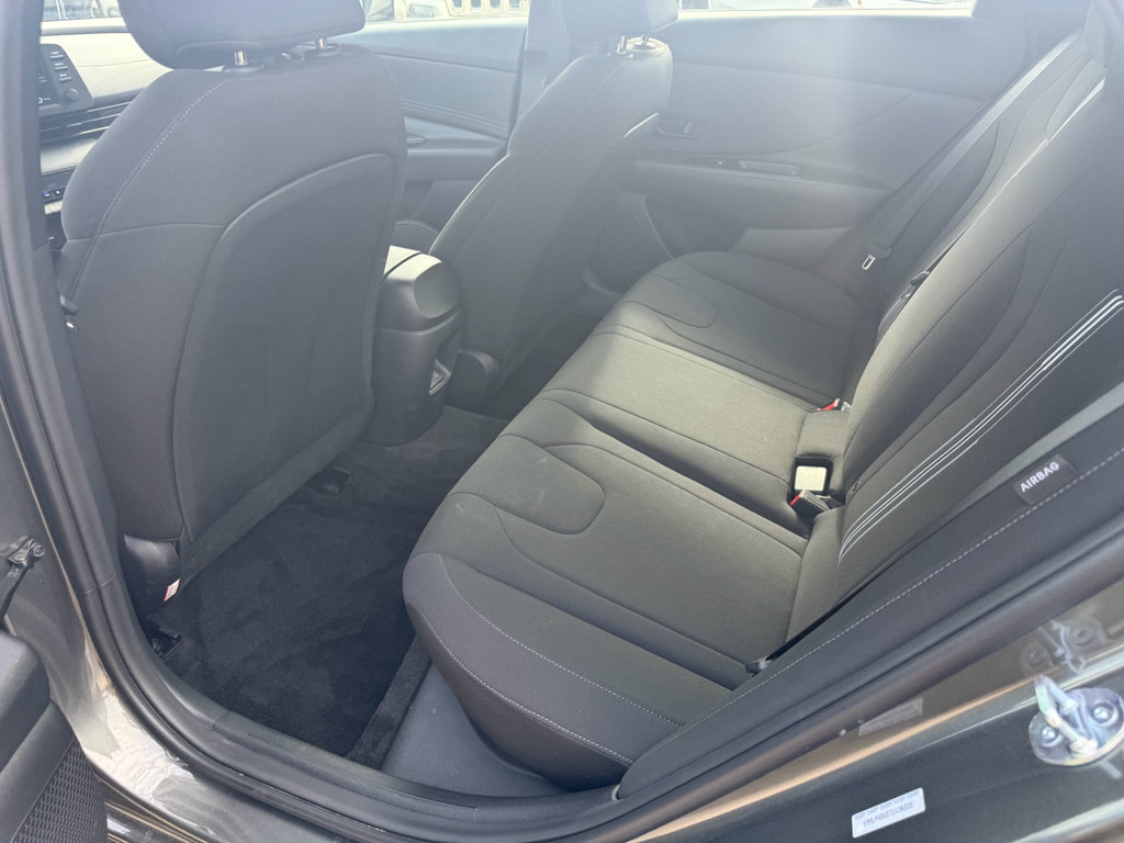 Used 2026 Hyundai Elantra Sport FWD image 17