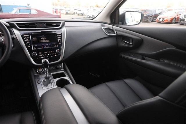 Used 2024 Nissan Murano SV w/ SV Midnight Edition Package image 24