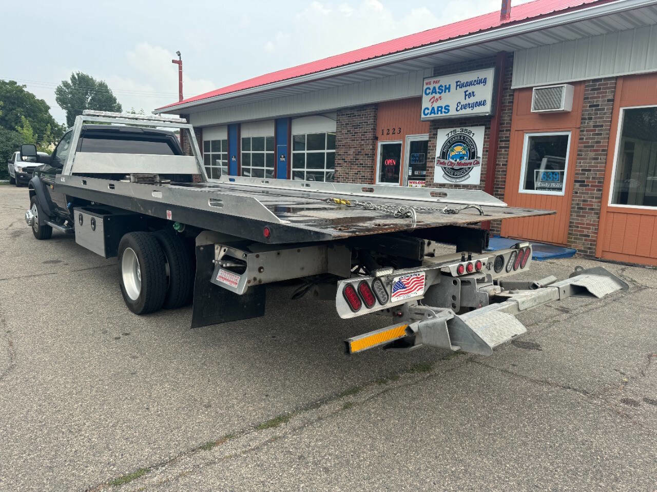 Used 2023 RAM 5500 Tradesman image 8