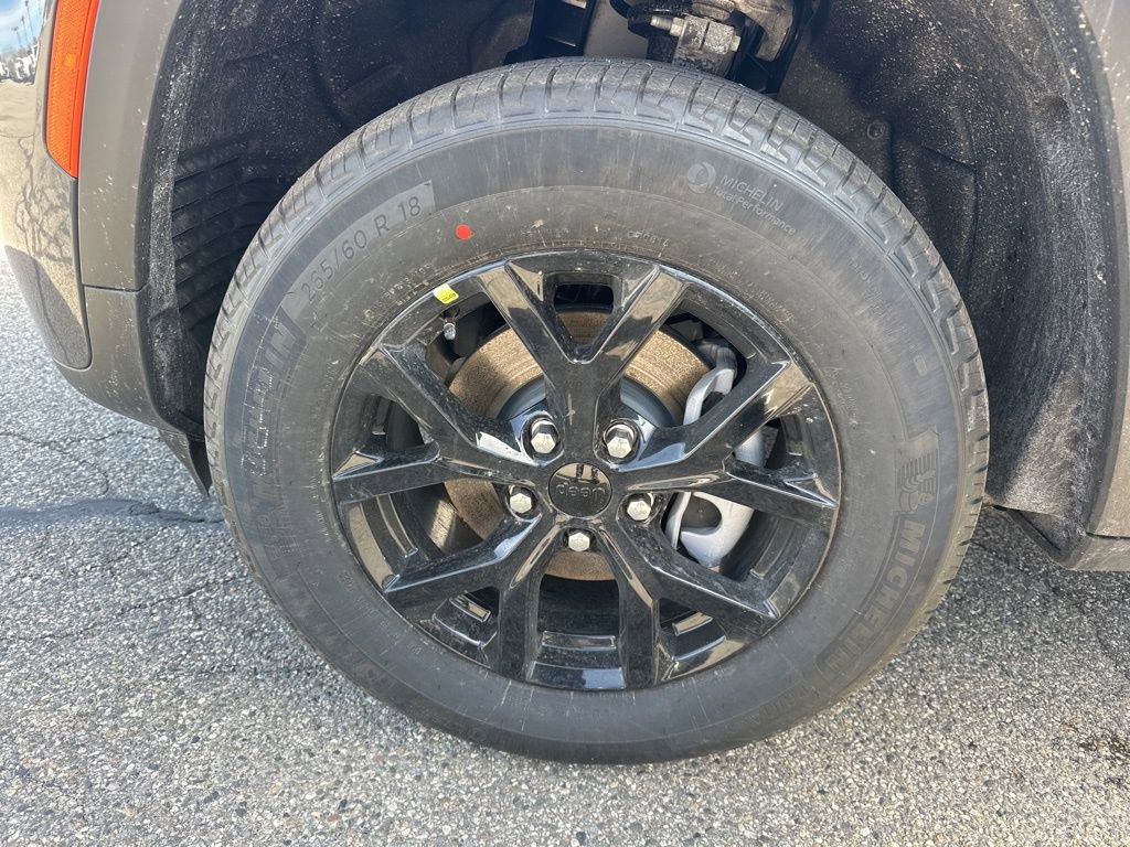 New 2026 Jeep Grand Cherokee Laredo image 30