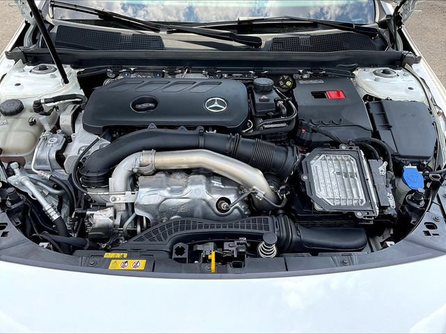 Certified 2024 Mercedes-Benz CLA 250 4MATIC image 32
