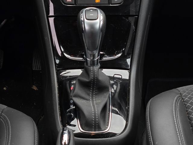 Used 2022 Buick Encore Preferred w/ Safety Package image 12