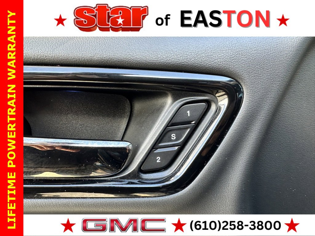 Used 2023 Dodge Durango R/T w/ Hemi Orange Plus Package image 17