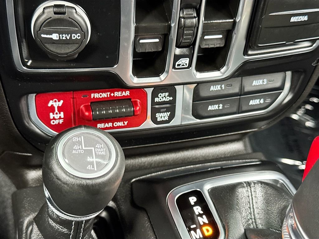 Used 2024 Jeep Wrangler Unlimited Rubicon 4xe image 25