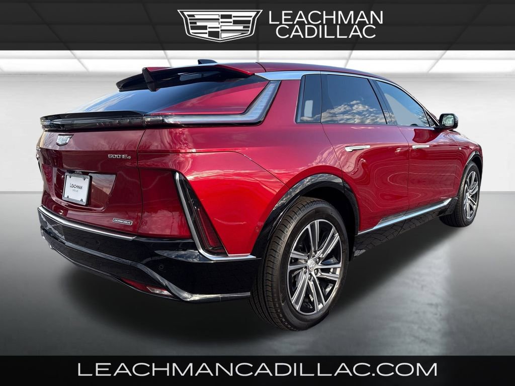 New 2025 Cadillac Lyriq Premium Luxury w/ LPO, Floor Liner Package image 3