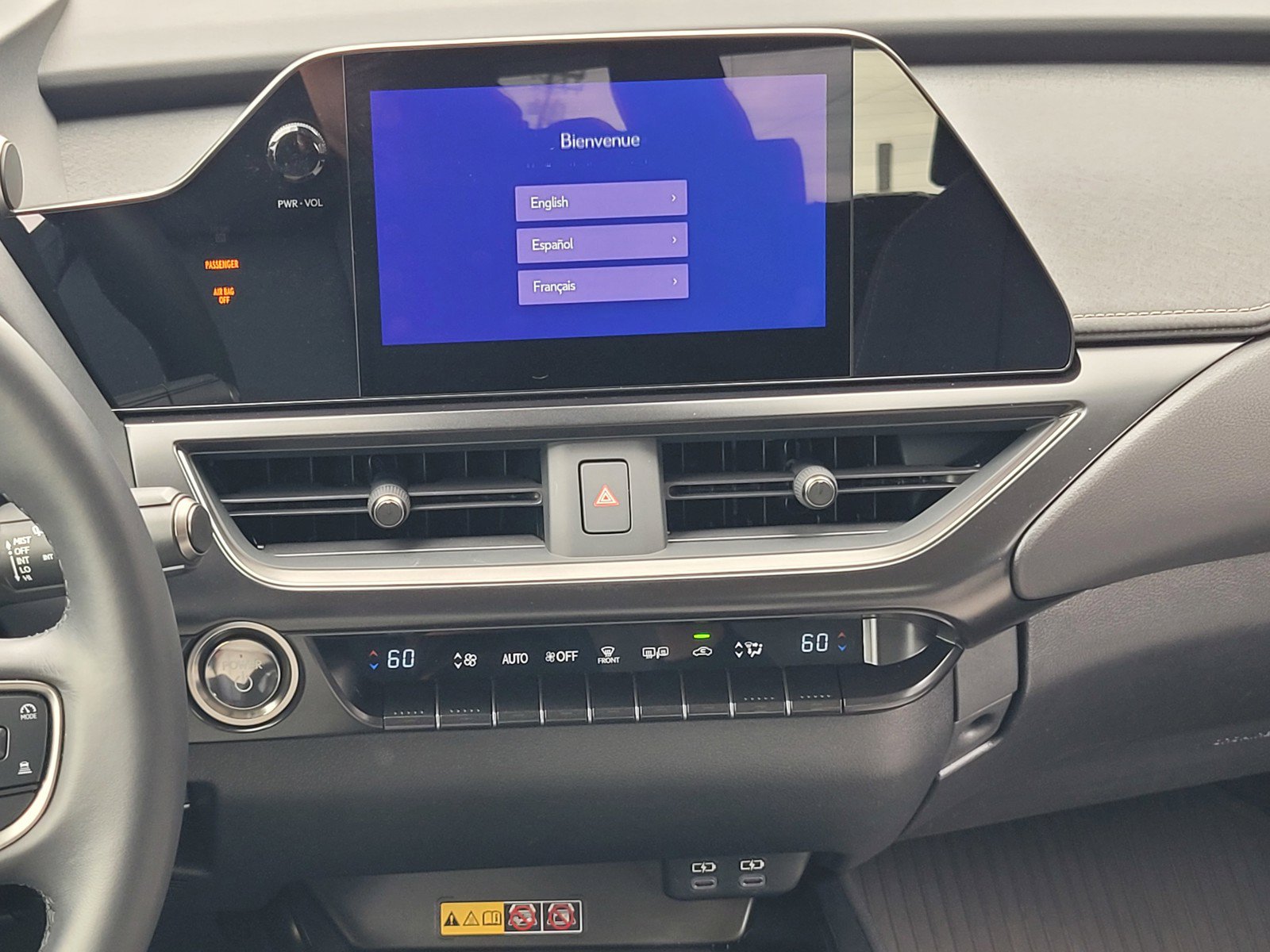 Certified 2025 Lexus UX 300h FWD w/ Accessory Package (Z2) image 16