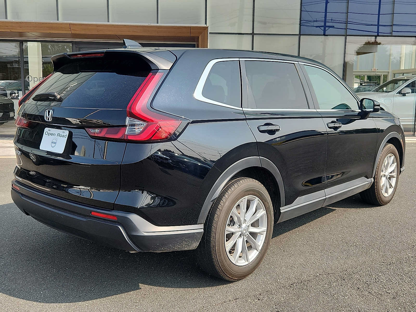 Used 2024 Honda CR-V EX image 6