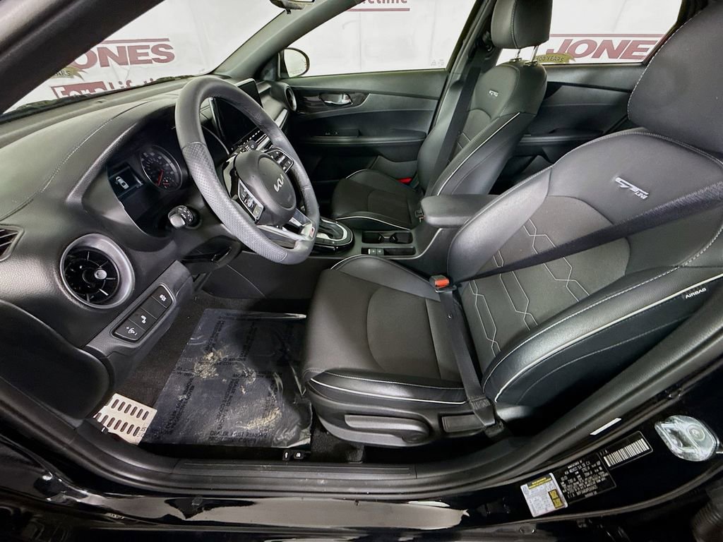 Used 2023 Kia Forte GT-Line w/ GT-Line Premium Package FWD image 25