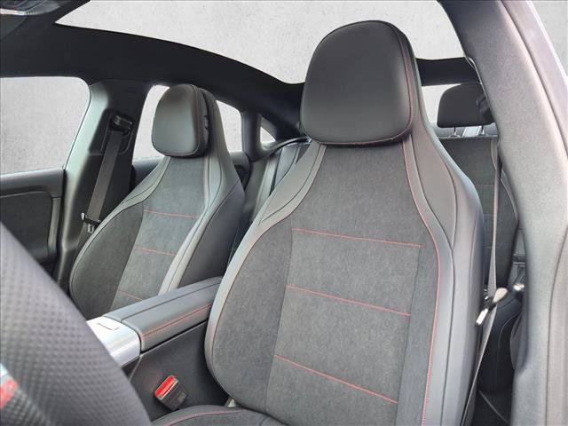New 2027 Mercedes-Benz CLA 220 image 4