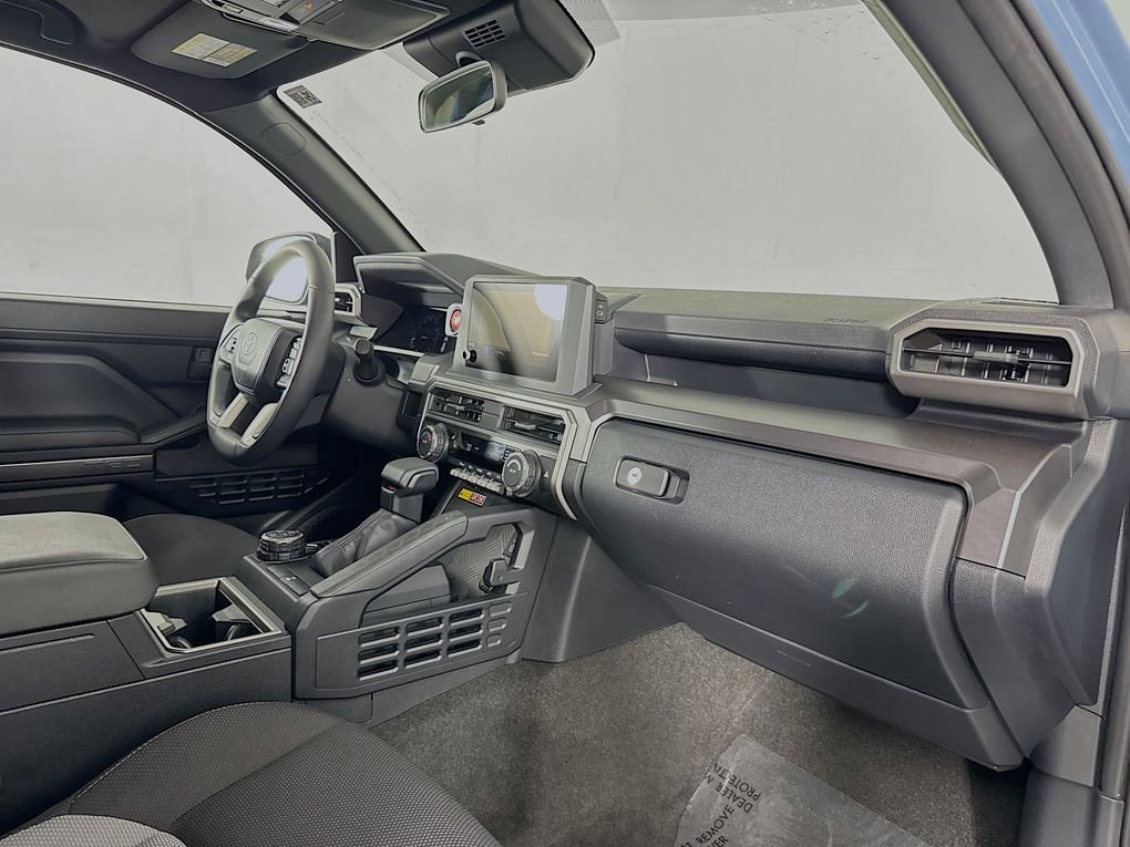 Used 2025 Toyota 4Runner TRD Off-Road AWD/4WD image 30