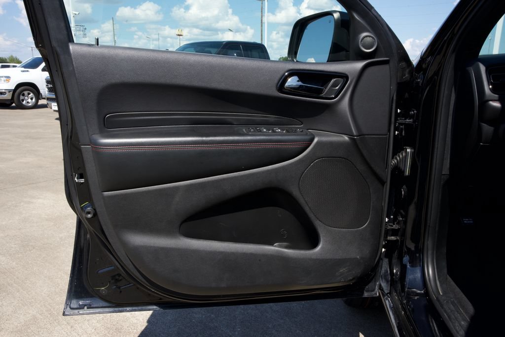 Used 2023 Dodge Durango GT RWD image 17
