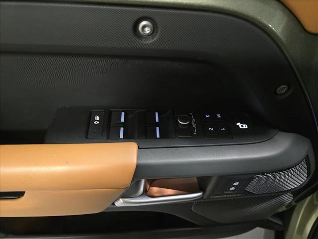 Used 2023 Land Rover Defender 110 X AWD/4WD image 27