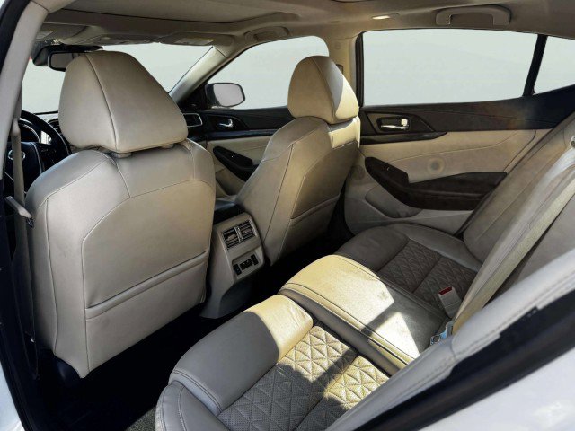 Used 2022 Nissan Maxima Platinum w/ Sport Mat Group image 40