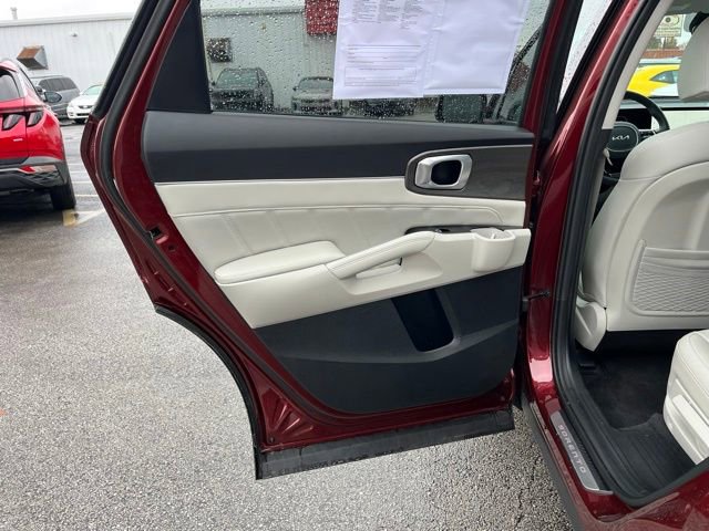 Certified 2025 Kia Sorento SX image 38