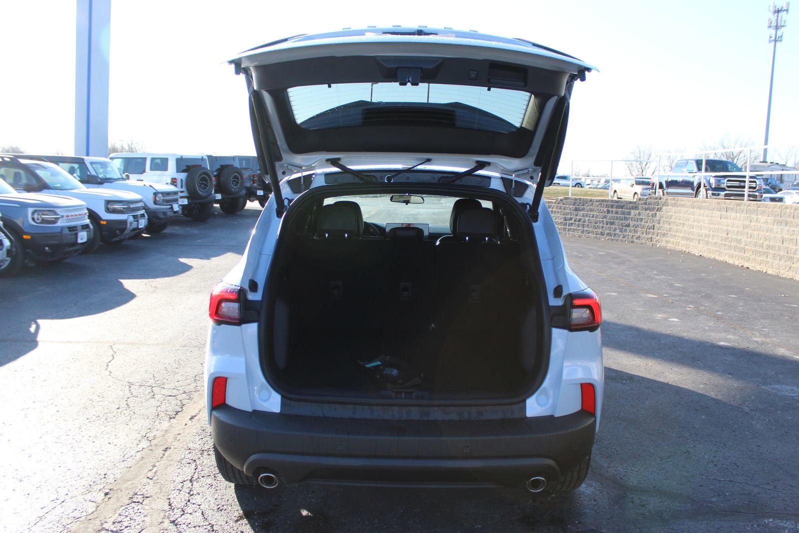 New 2026 Ford Escape ST-Line w/ Tech Pack #1 image 15