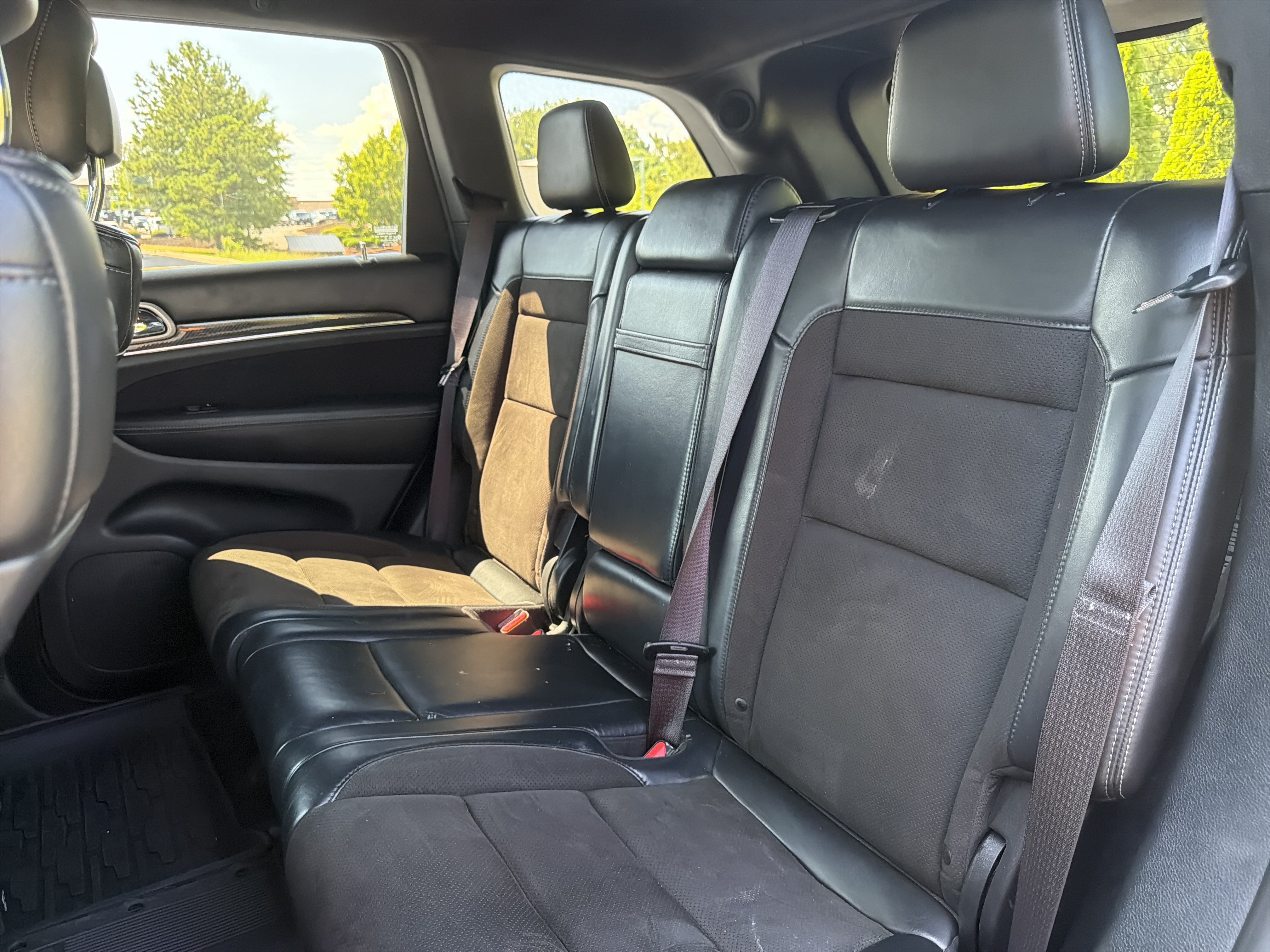 Used 2019 Jeep Grand Cherokee SRT AWD/4WD image 8