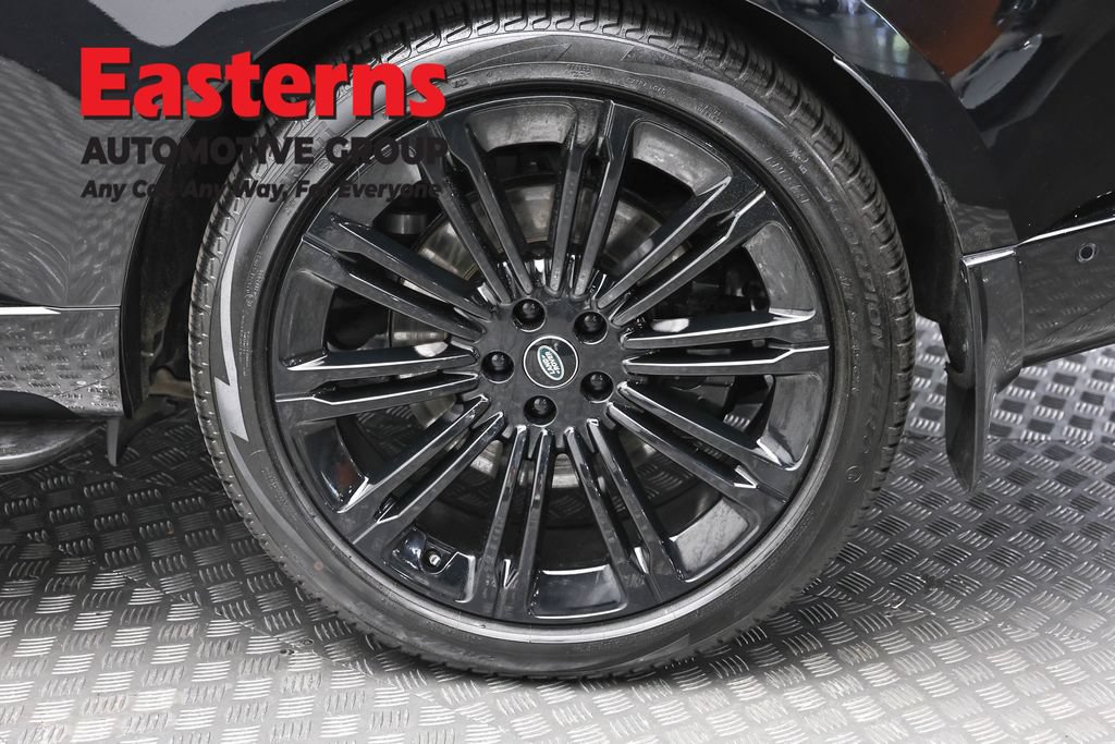 Used 2023 Land Rover Range Rover Autobiography AWD/4WD image 8