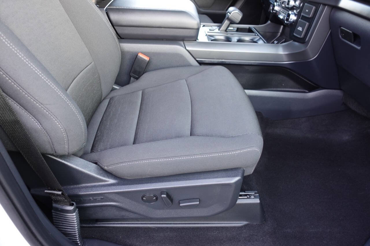 Used 2024 Ford F150 XLT w/ Equipment Group 302A MID image 32