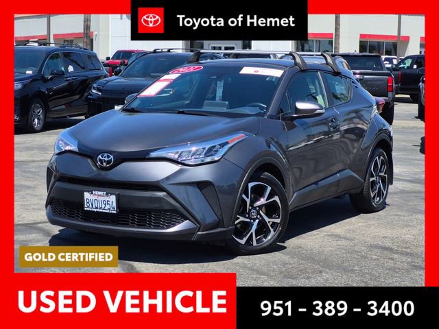 Used 2021 Toyota C-HR XLE FWD image 1