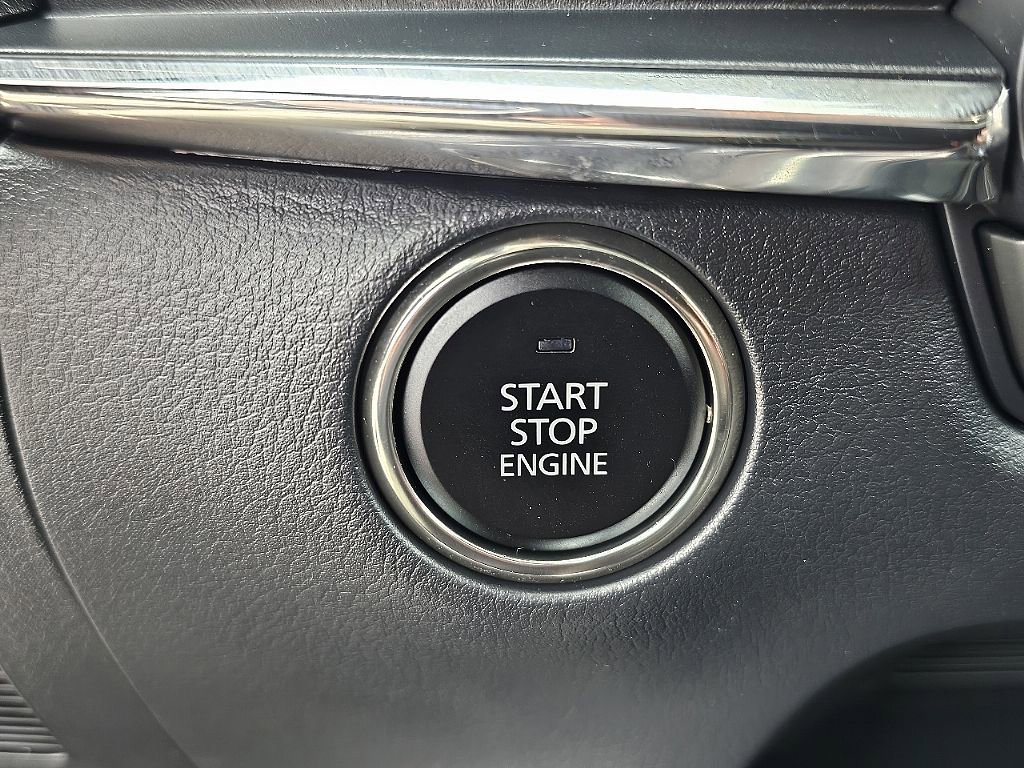 Certified 2025 MAZDA CX-30 2.5 Turbo w/ Premium Plus Pkg image 31