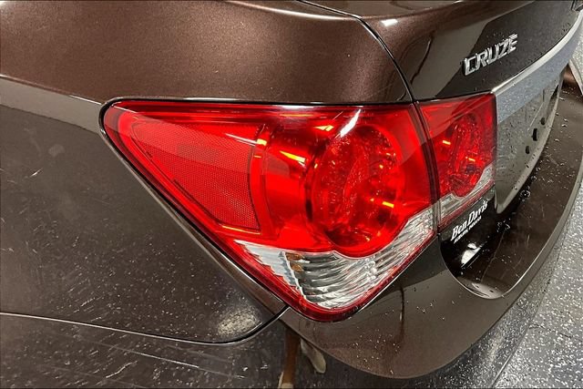 Used 2015 Chevrolet Cruze LT FWD image 21
