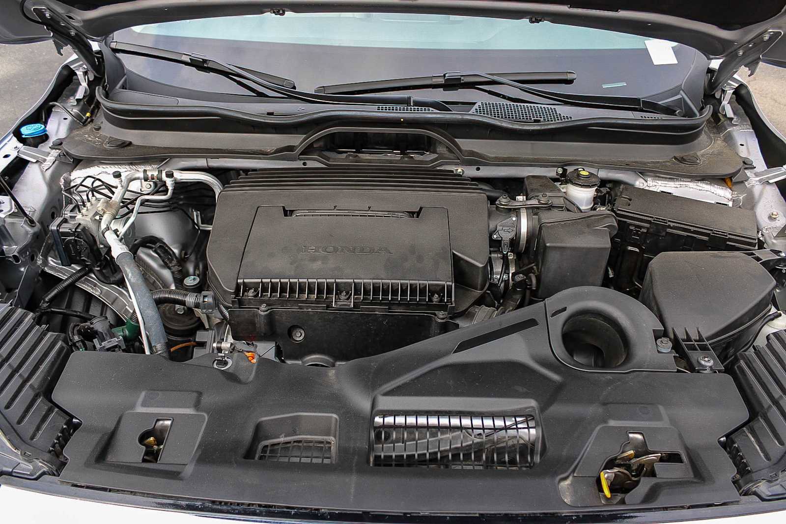 Certified 2025 Honda Pilot Touring image 27