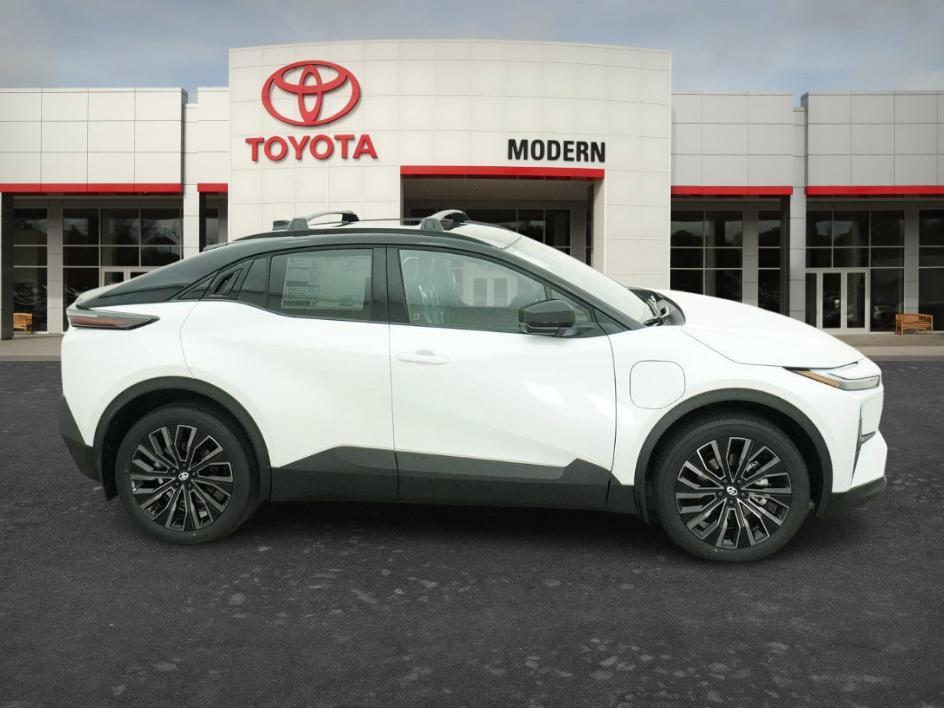 New 2026 Toyota C-HR AWD/4WD image 3