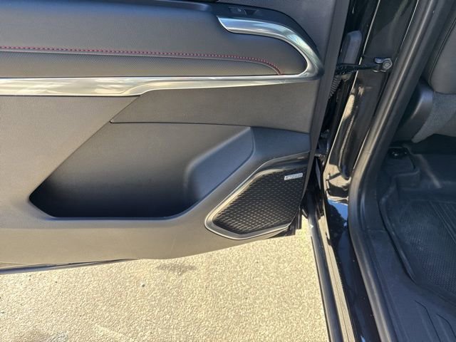 Used 2024 Chevrolet Traverse RS w/ LPO, Floor Liner Package image 17