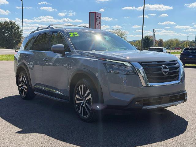 Certified 2025 Nissan Pathfinder Platinum w/ Lighting Package (N93)