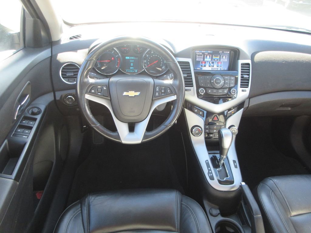 Used 2013 Chevrolet Cruze LT w/ RS Package image 14