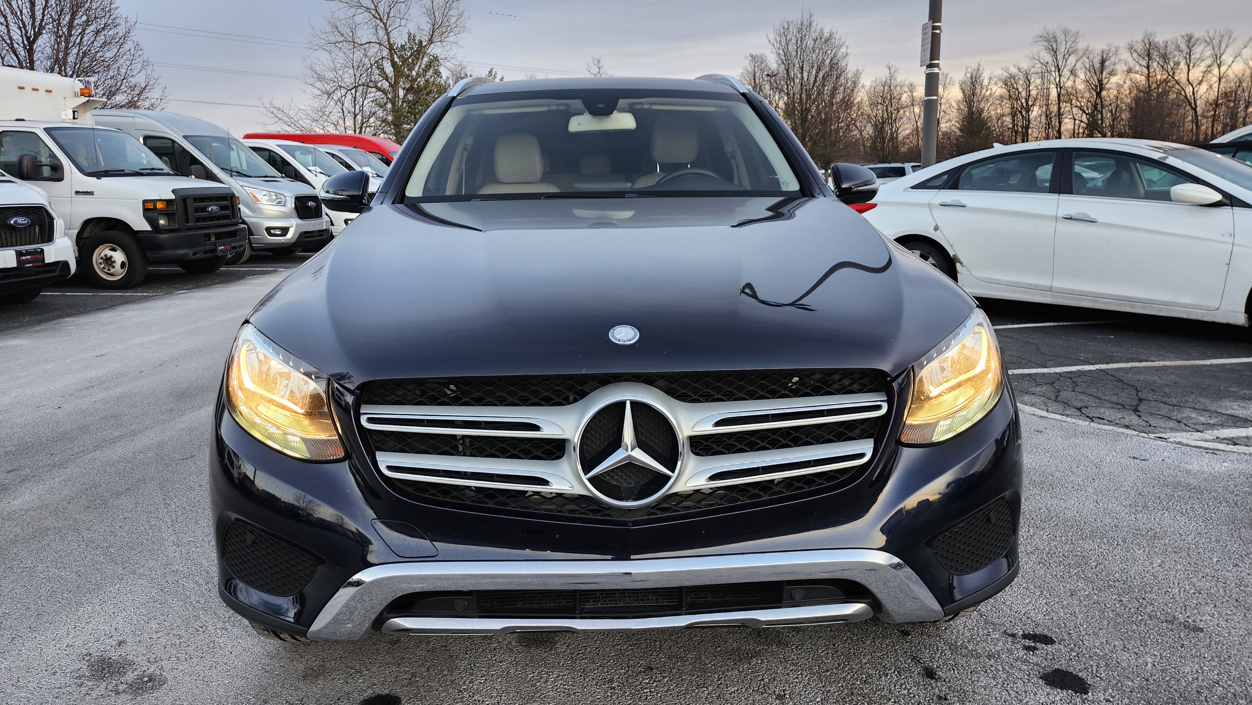 Used 2017 Mercedes-Benz GLC 300 w/ Premium 1 Package image 13