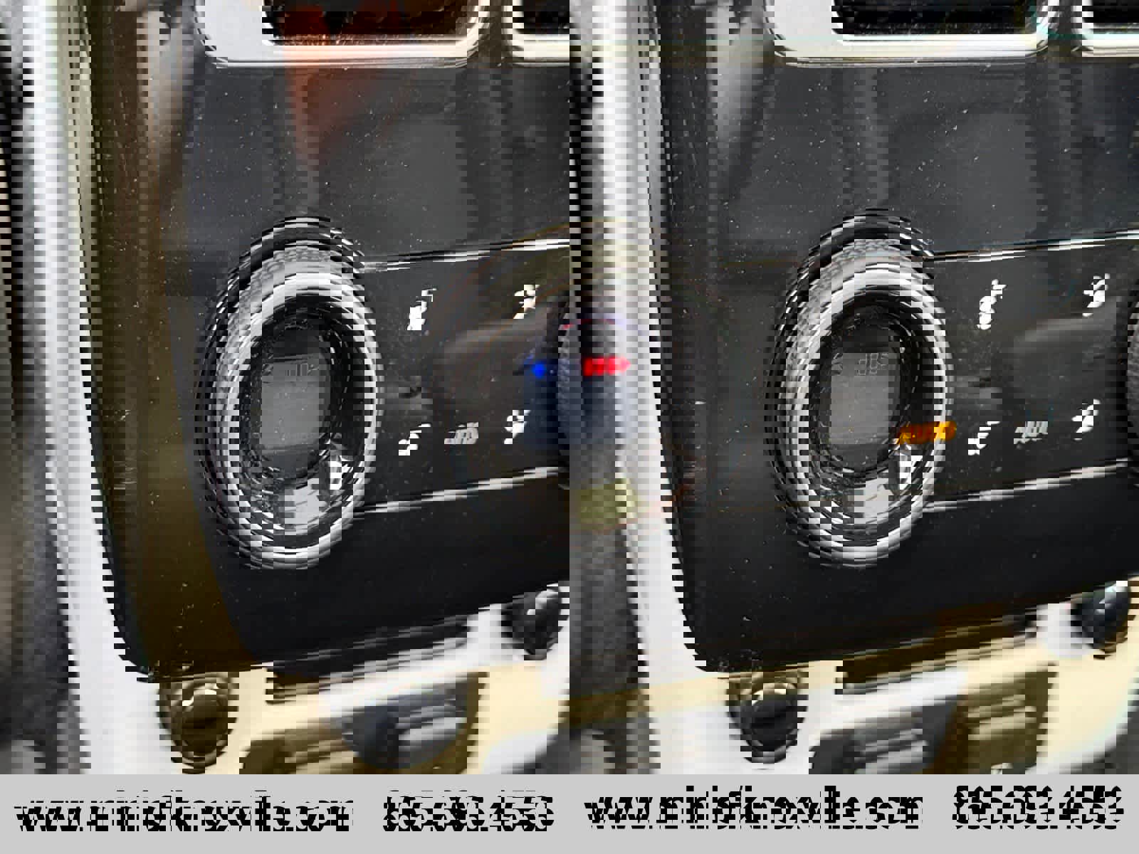 Used 2020 Land Rover Range Rover HSE image 19