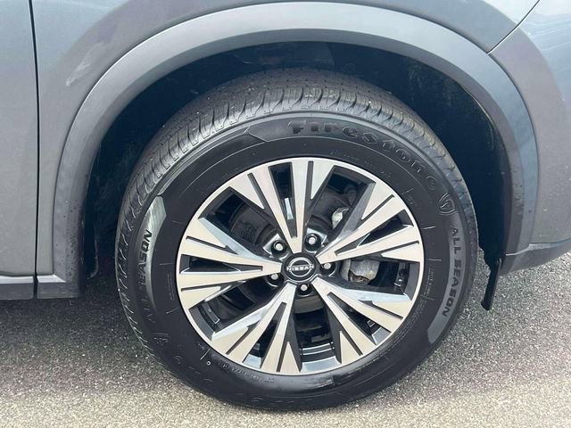 Used 2023 Nissan Rogue SV FWD image 15