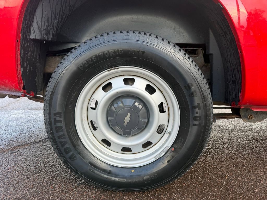 Used 2012 Chevrolet Colorado W/T image 11