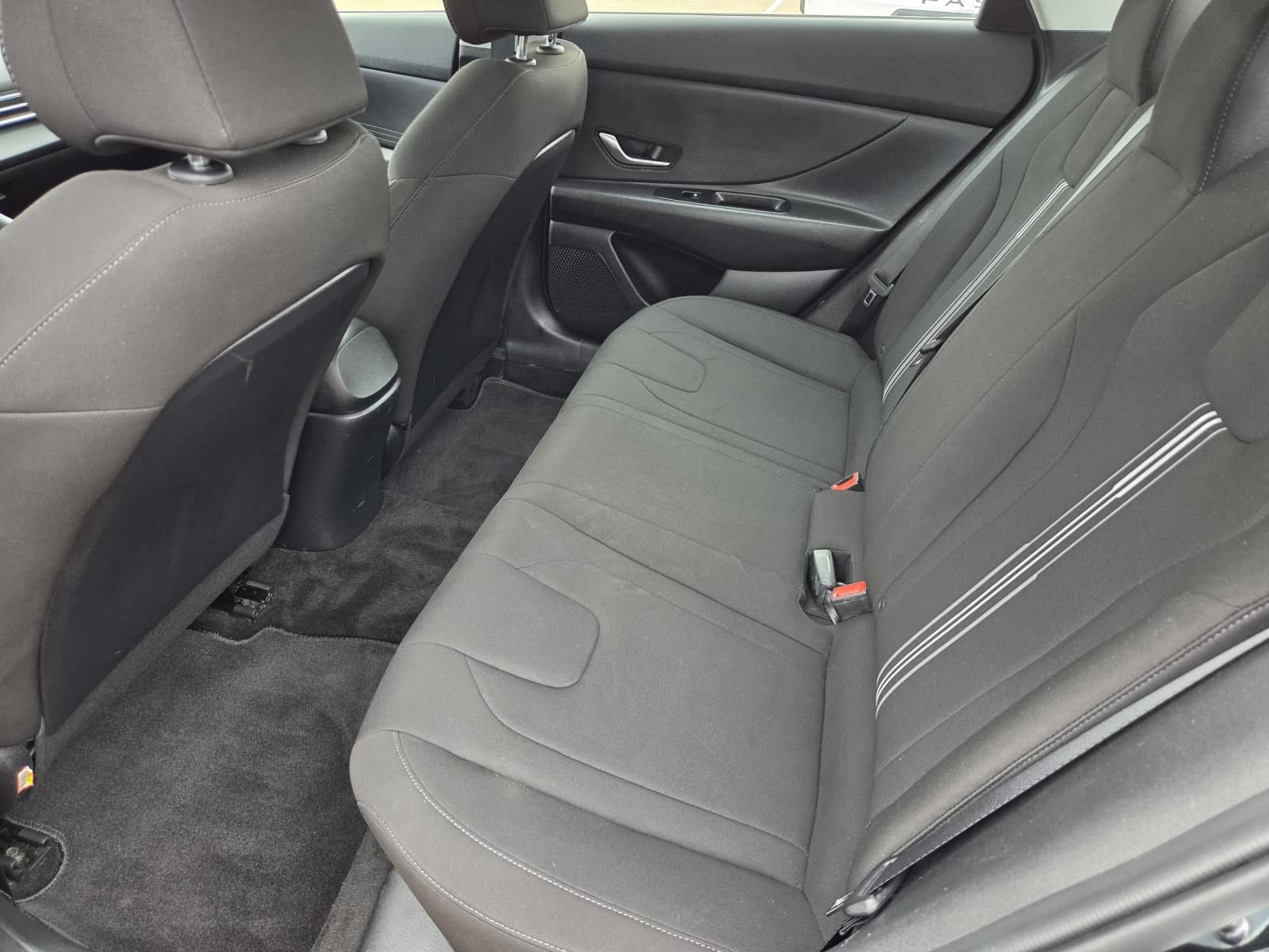 Certified 2023 Hyundai Elantra SEL FWD image 10