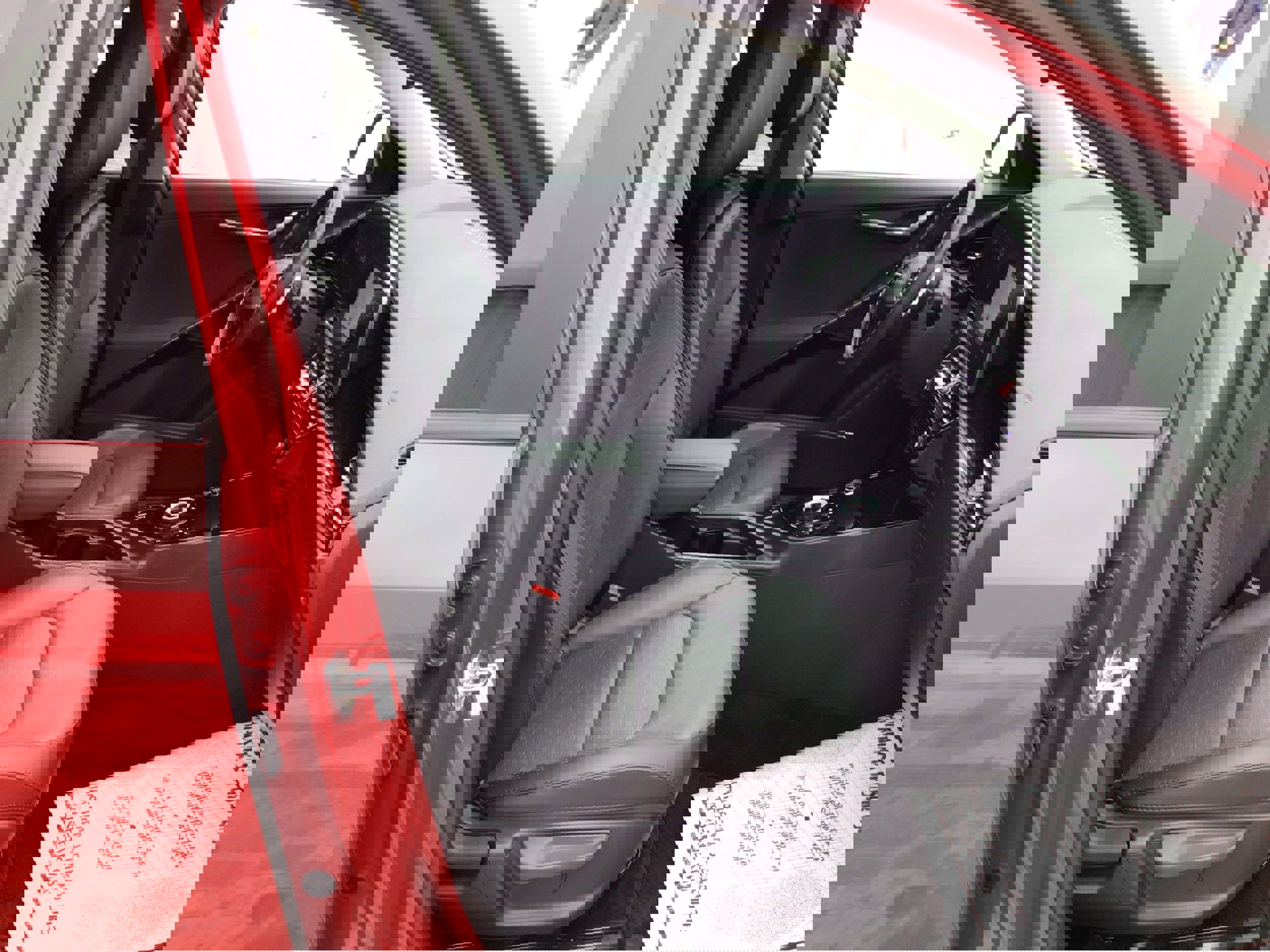 Used 2023 Kia Niro SX Touring image 27