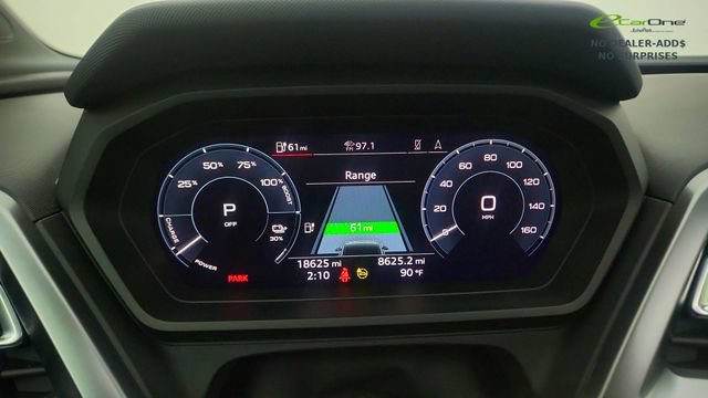 Used 2024 Audi Q4 e-tron Prestige AWD/4WD image 40