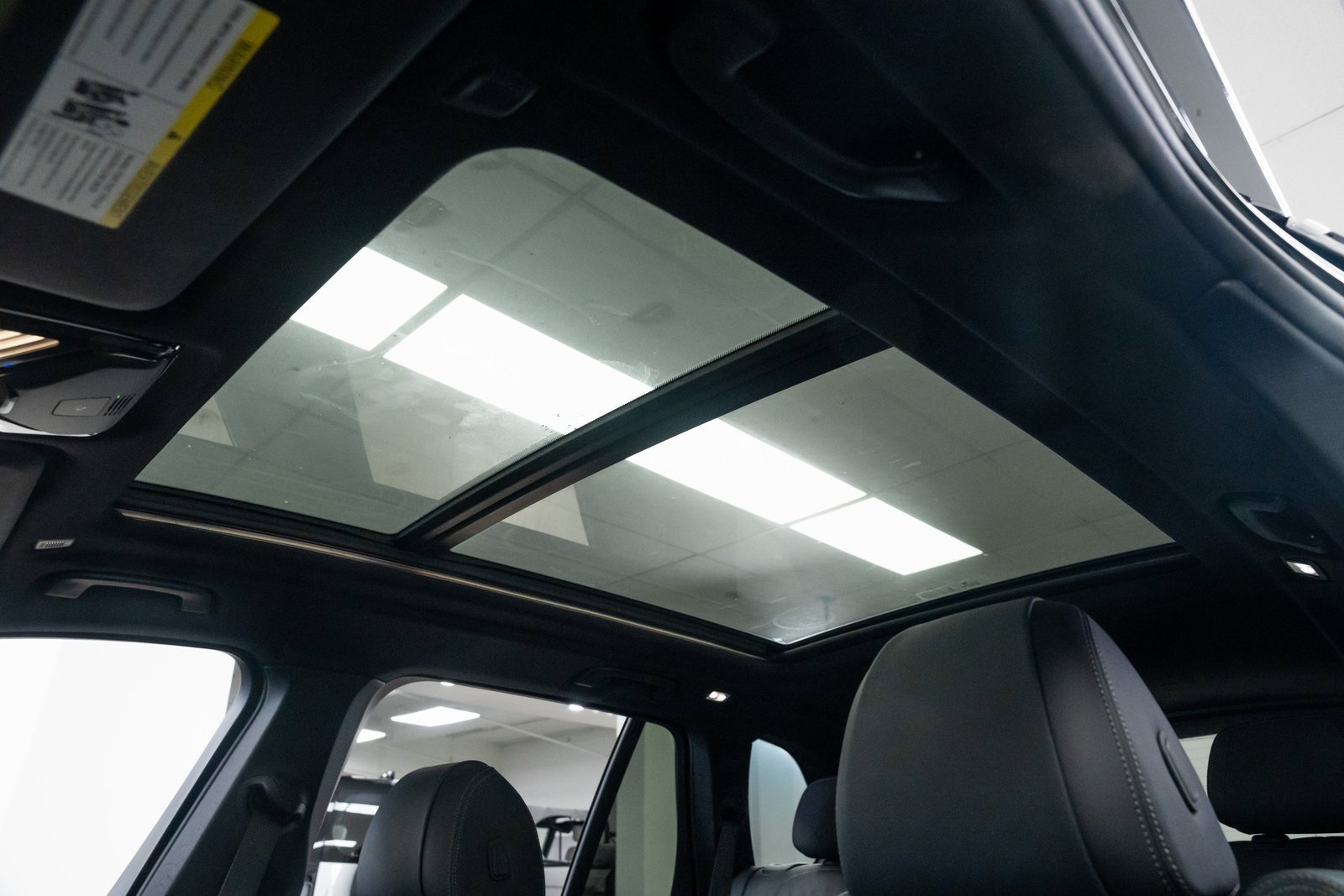 Used 2019 BMW X5 xDrive40i w/ Convenience Package image 16