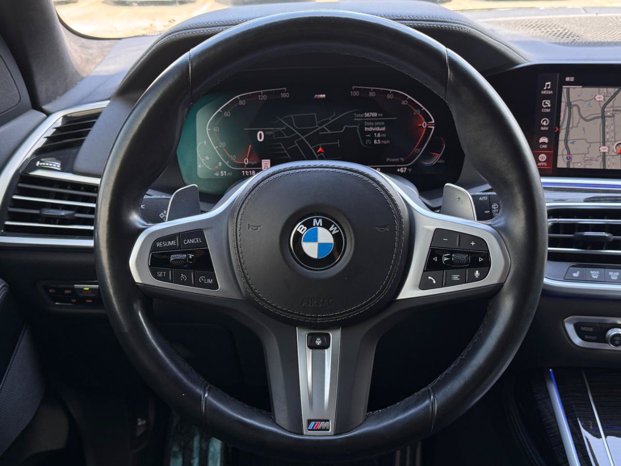 Used 2022 BMW X7 xDrive40i w/ M Sport Package AWD/4WD image 13