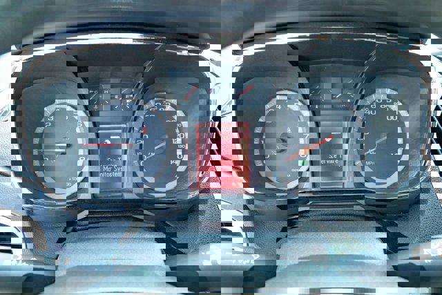 Used 2016 GMC Terrain SLE image 17