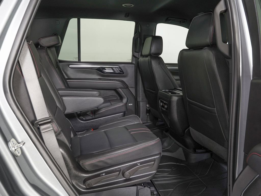 Used 2026 Chevrolet Tahoe RST w/ RST Performance Edition image 11