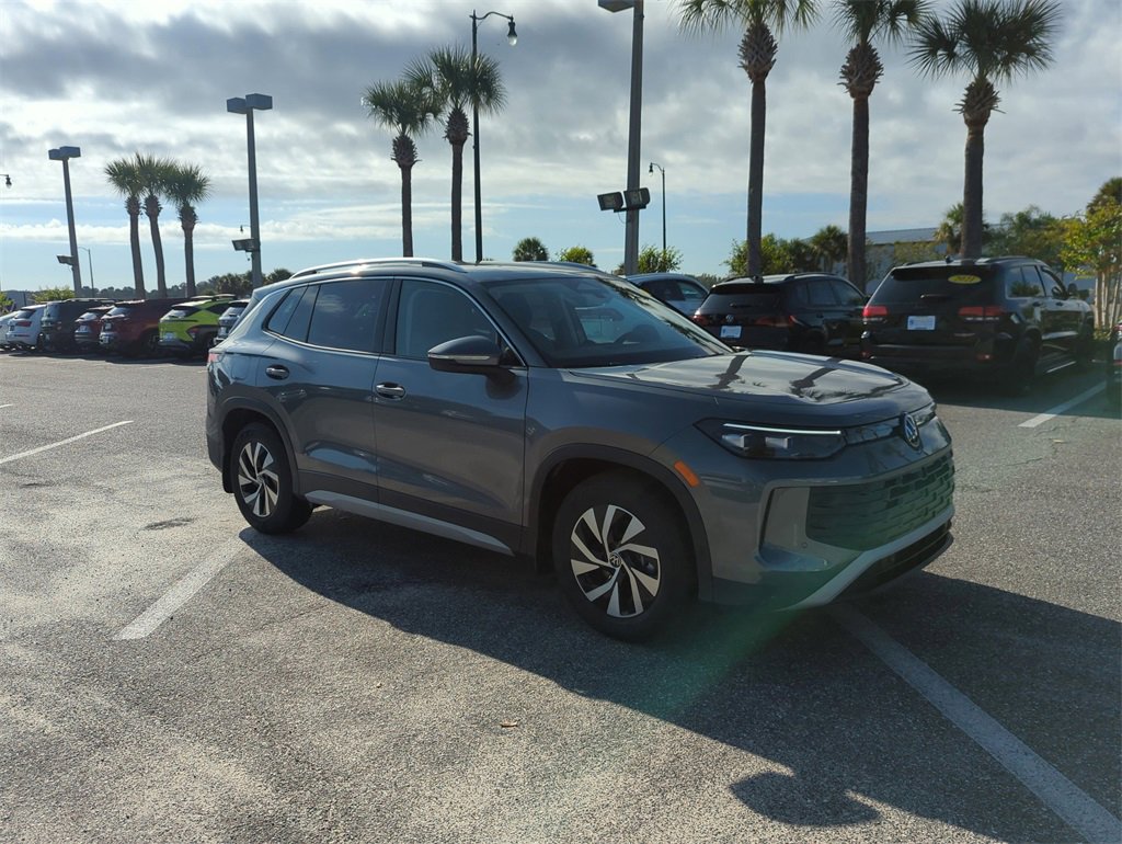 New 2026 Volkswagen Tiguan S image 2