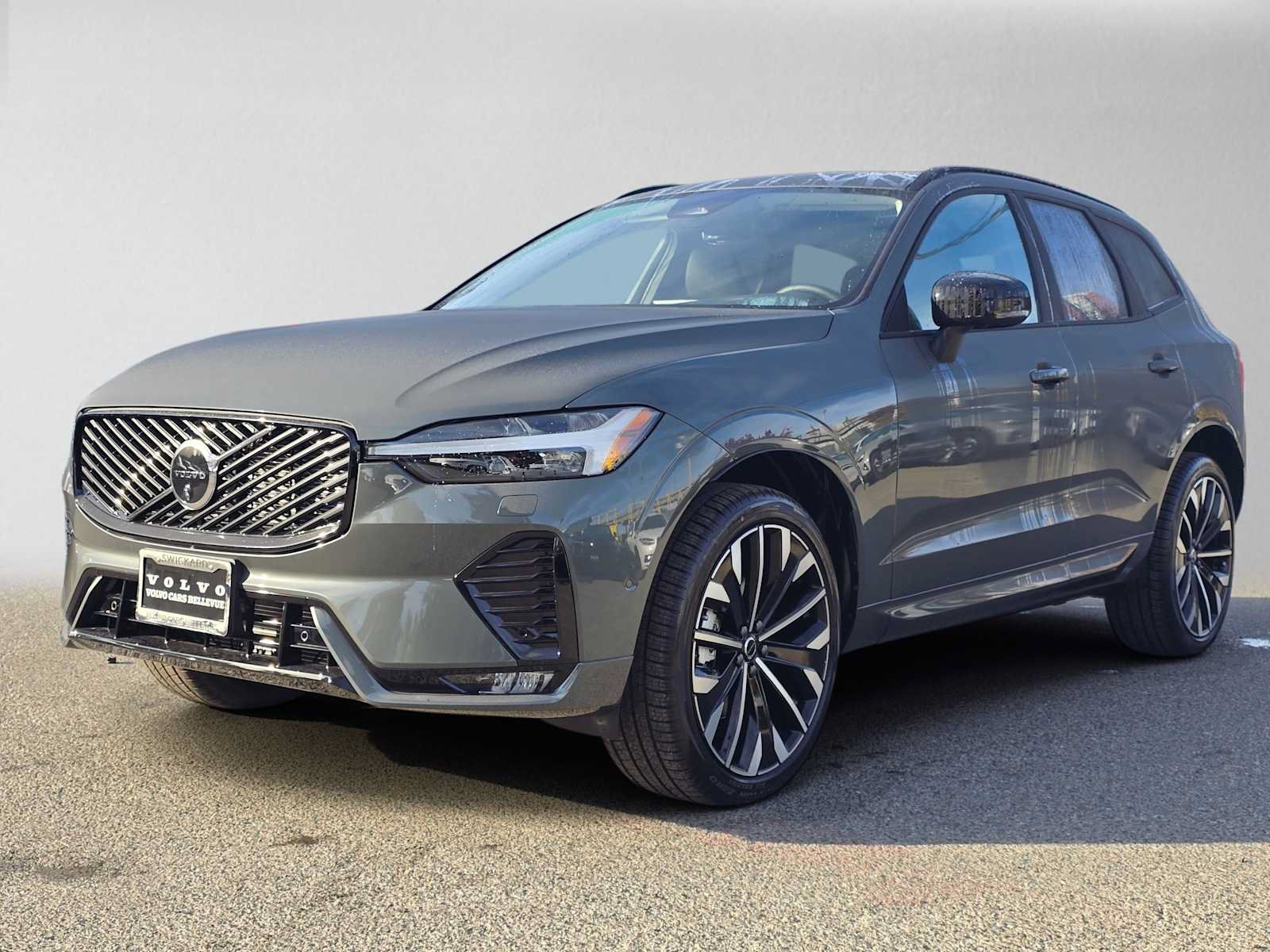 New 2027 Volvo XC60 B5 Ultra AWD/4WD image 7