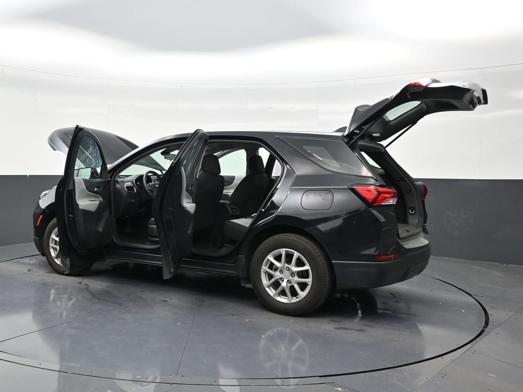 Used 2024 Chevrolet Equinox LS FWD image 31
