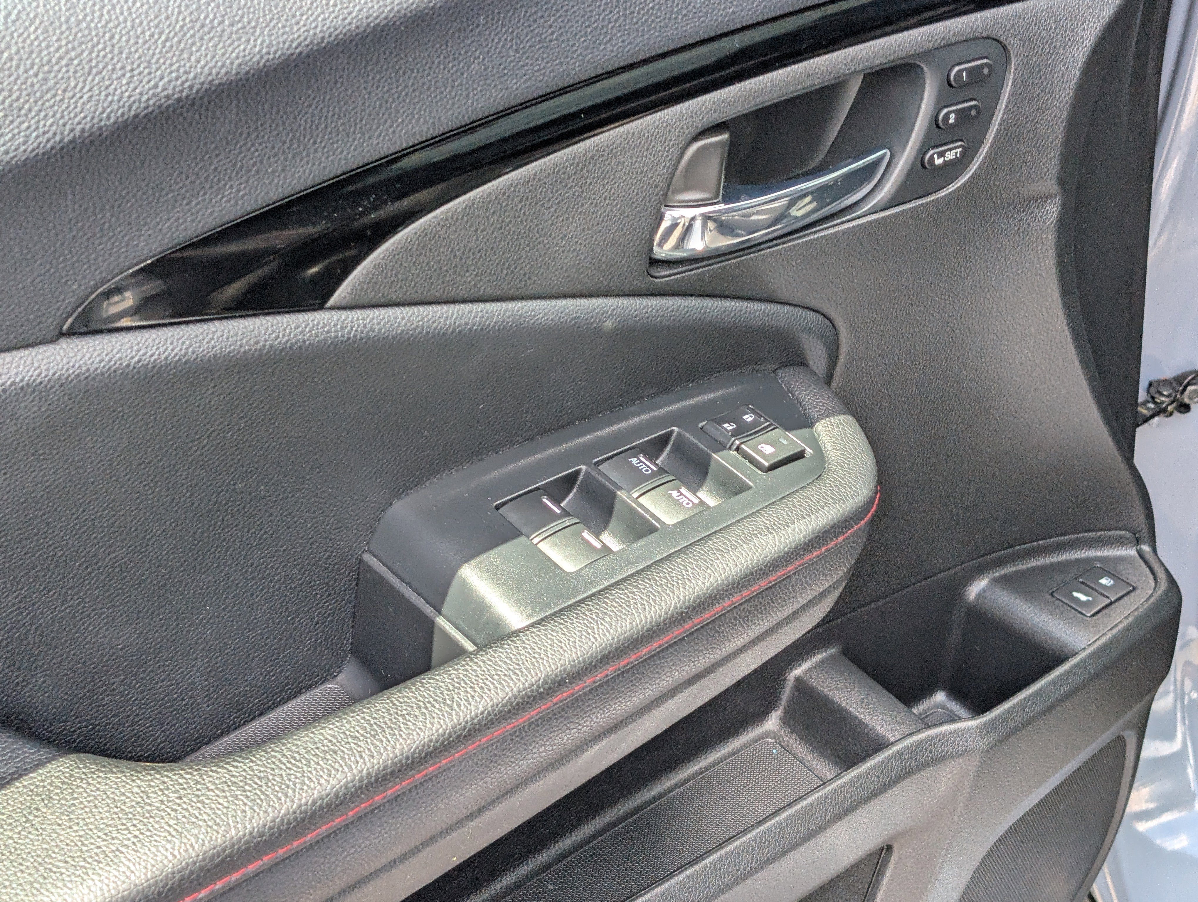 Used 2022 Honda Pilot Black Edition image 36