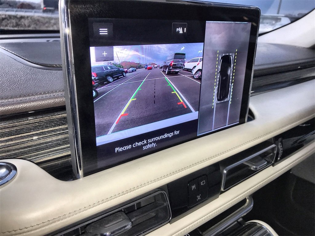 Used 2023 Lincoln Aviator Black Label w/ Jet Package image 17