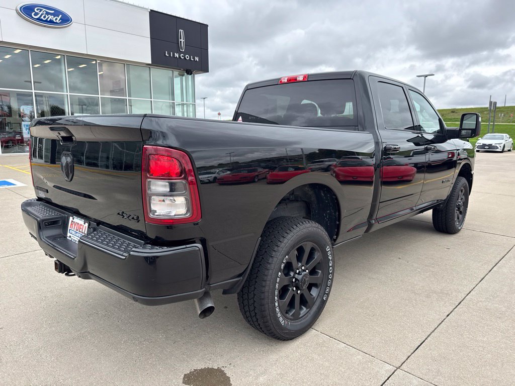 Used 2024 RAM 2500 Big Horn w/ Night Edition AWD/4WD image 28